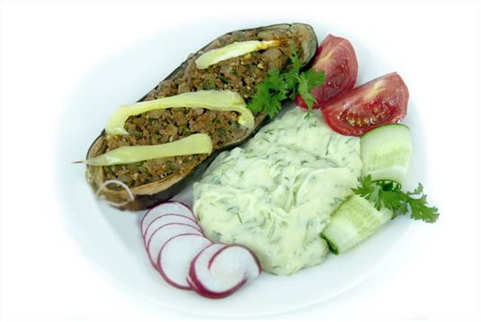 Баклажаны, фаршированные мясом Баклажаны, фаршированные мясом