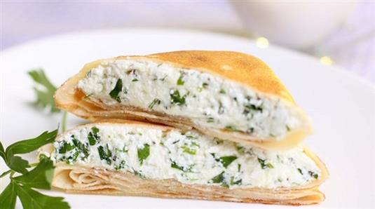Блины с творогом и зеленью Блины с творогом и зеленью